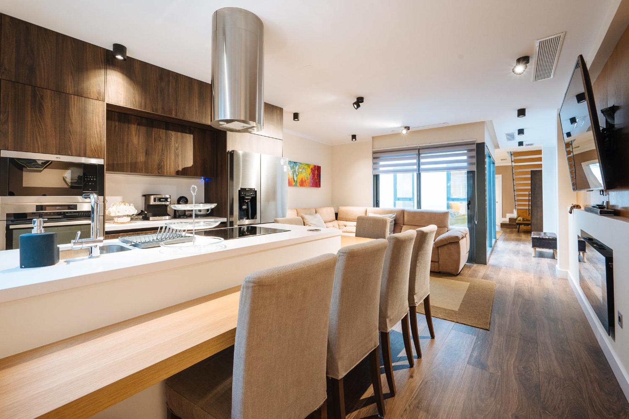 Elegant Duplex 3 Master Bedrooms And Private 塞维利亚 外观 照片