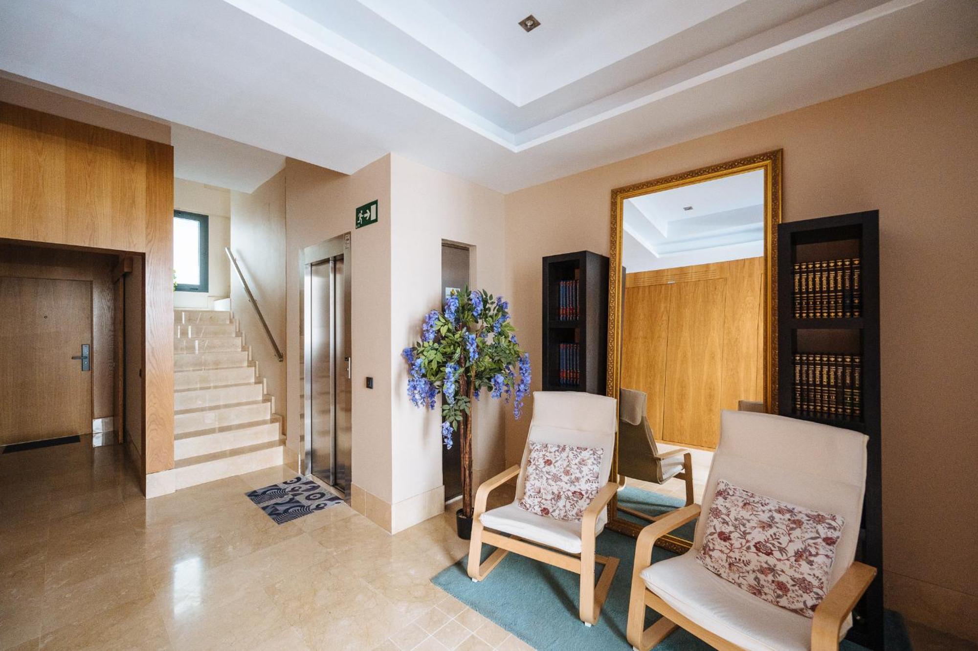 Elegant Duplex 3 Master Bedrooms And Private 塞维利亚 外观 照片